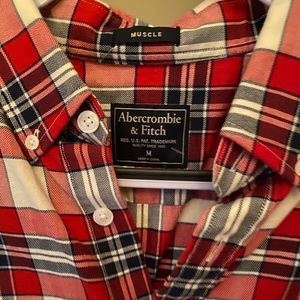 Abercrombie & Fitch Men’s Plaid Button Down Shirt